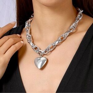 NEW Y2K Exaggerated Silver Heart Necklace